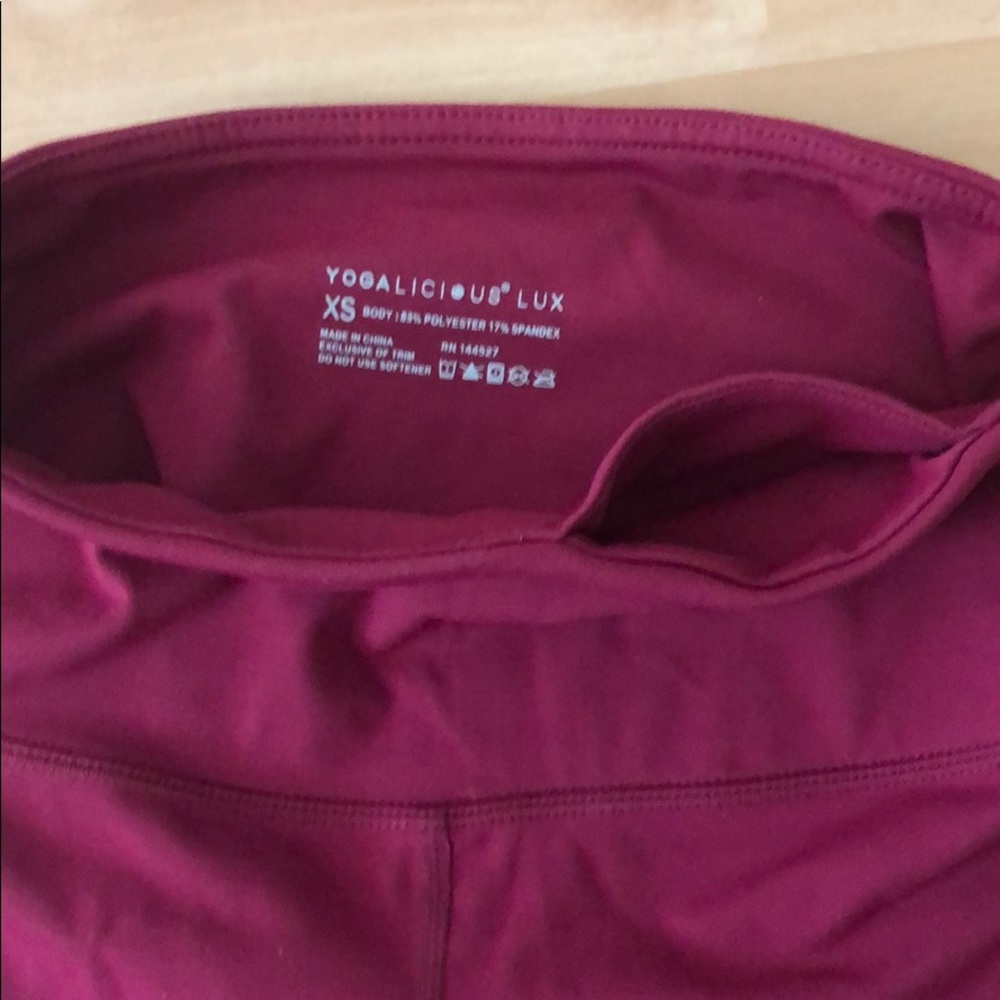 Red Yogalicious Lux XS yoga shorts